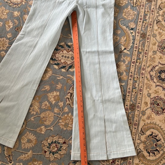 LVIR front slit light wash jean - Picture 2 of 8